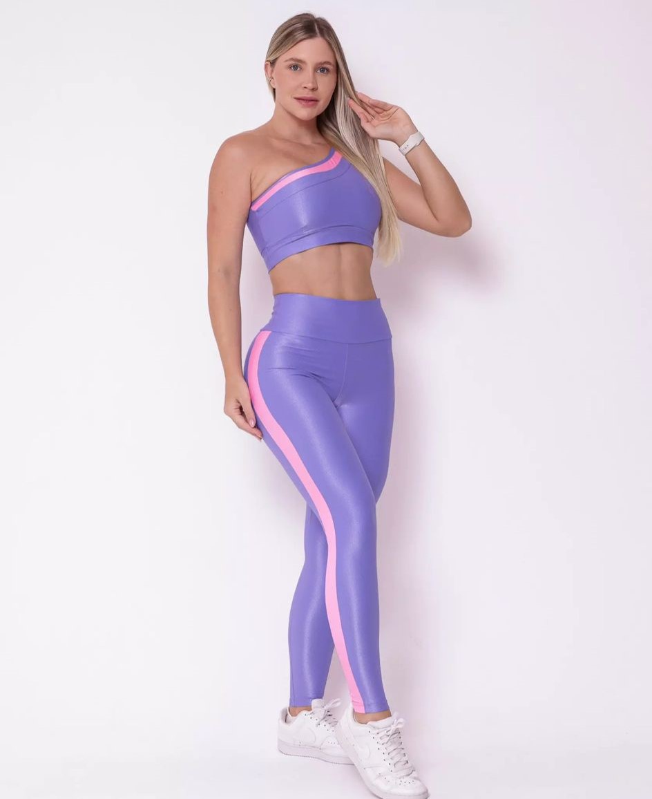 Conjunto Fitness Lilás com Detalhe Rosa