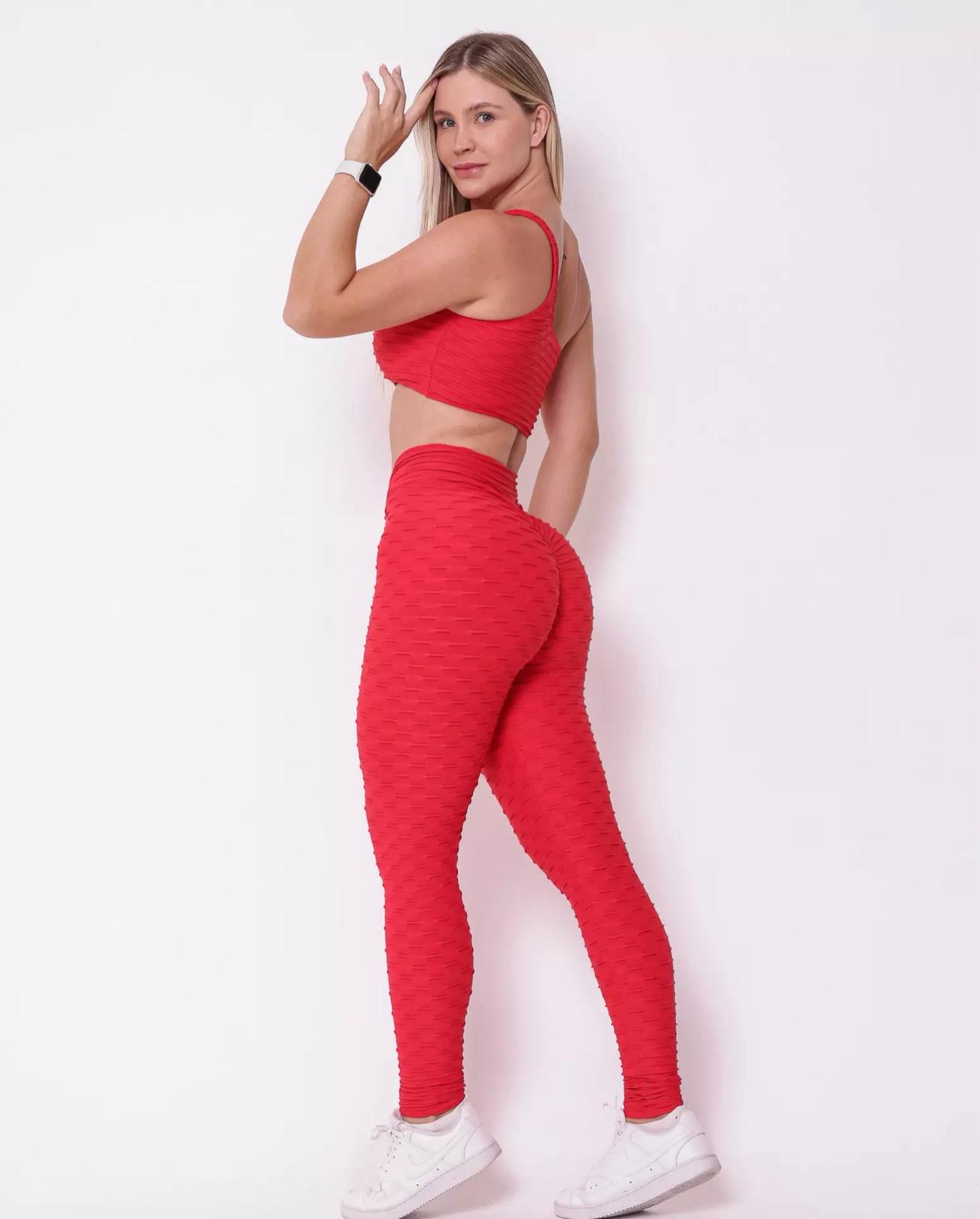 Macacão Fitness Vermelho Texturizado com Top e Legging - Imagem 4