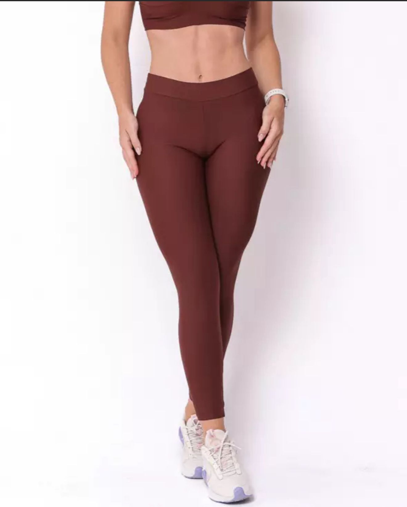 Conjunto Fitness Marrom com Top Cropped e Legging Cintura Alta - Imagem 2