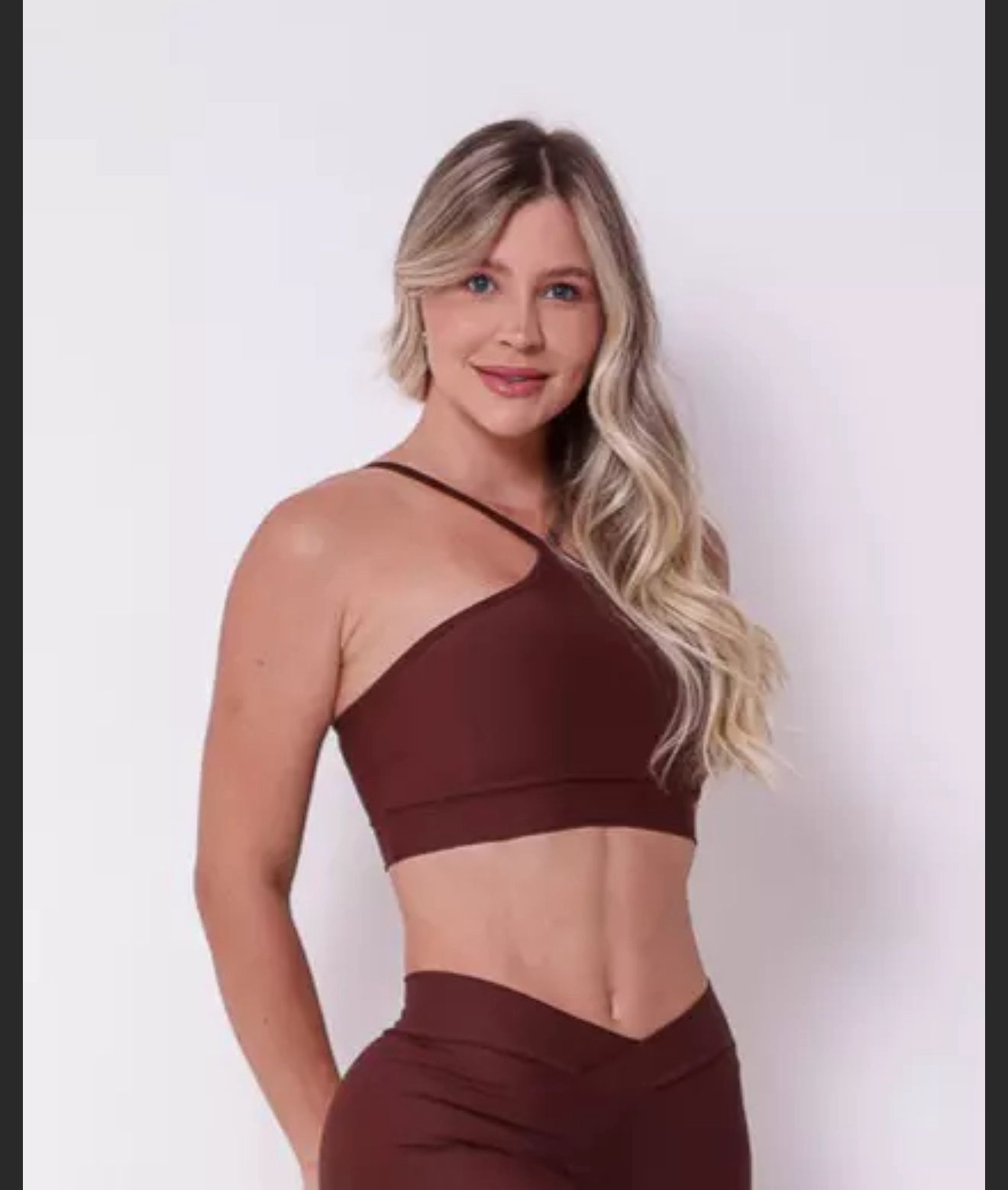 Conjunto Fitness Marrom com Top Cropped e Legging Cintura Alta - Imagem 5