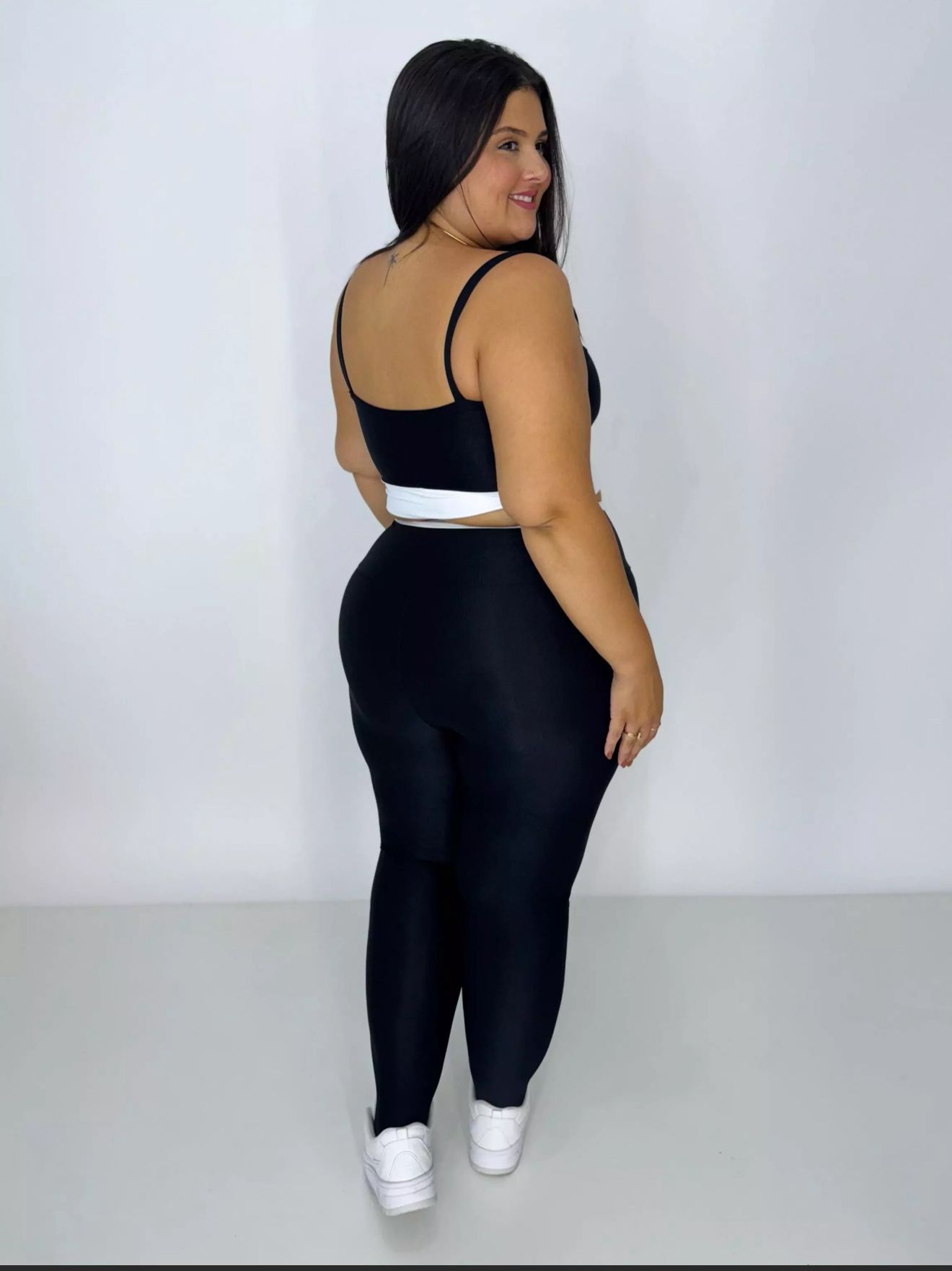 Conjunto Fitness G Branco e Preto Compressão Texturizado - Imagem 2
