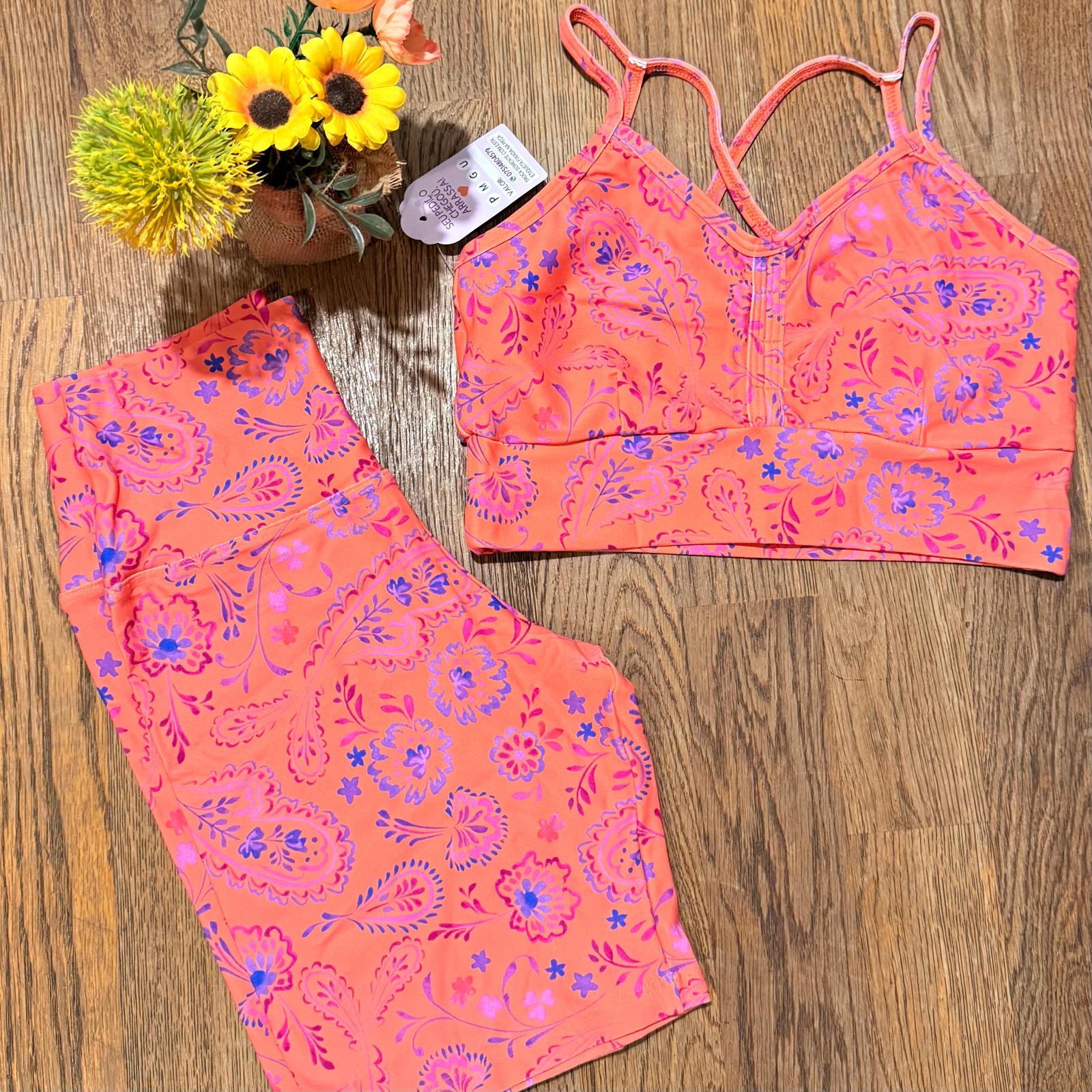 Conjunto Bermuda – Salmão com Estampa Floral