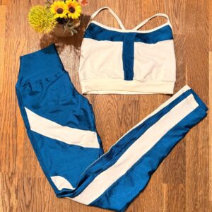 Conjunto Legging Cirrê Empina Bumbum – Azul Marinho e Bege